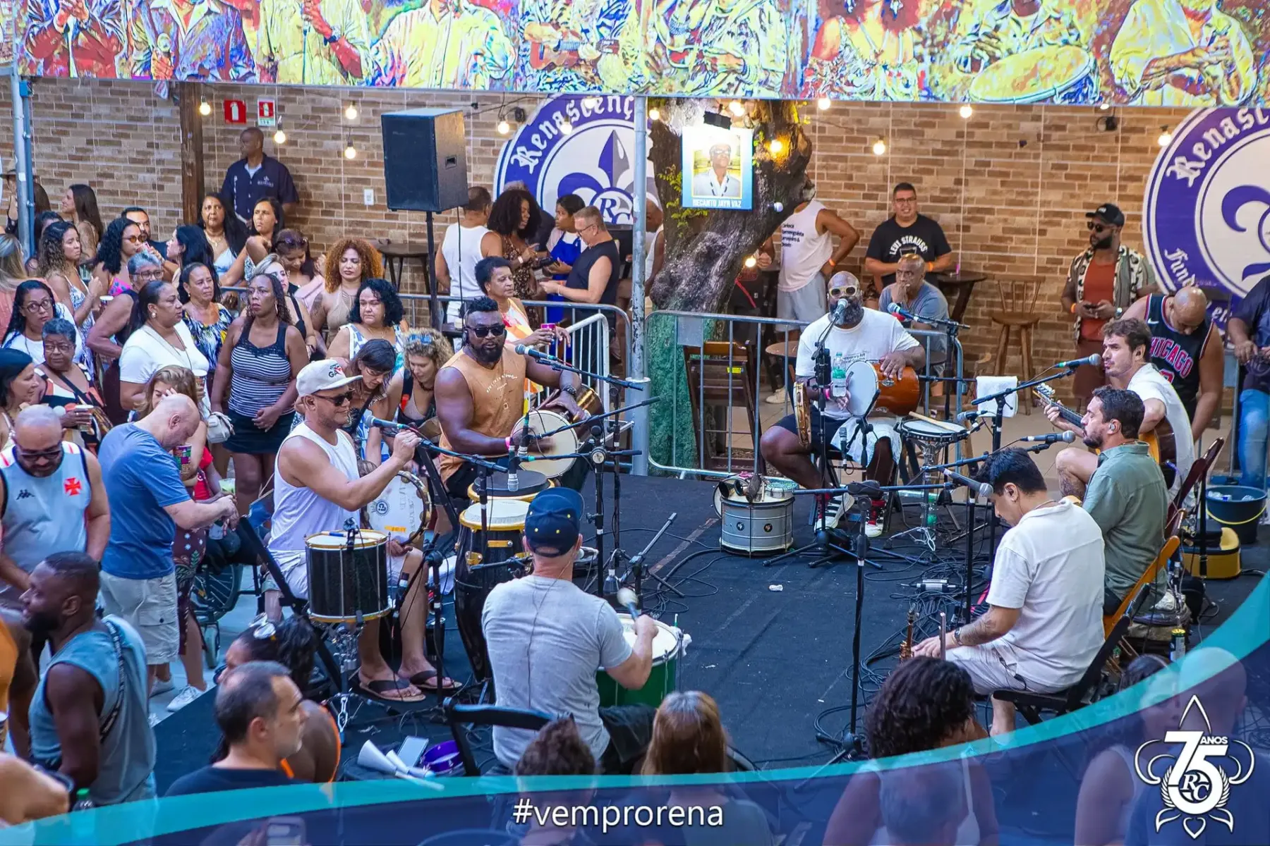 XOXÓ DE PORTAS ABERTAS